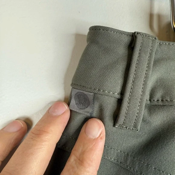 Lululemon ABC Classic-Fit 5 Pocket Pant 32L Warpstreme Army Green Size 34 - Picture 8 of 12